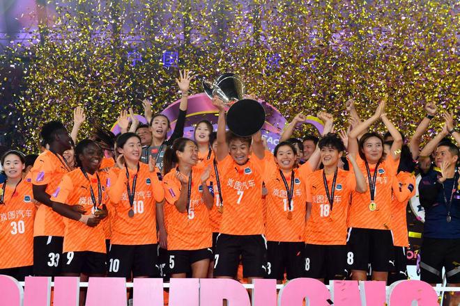 王霜信心衛(wèi)冕亞冠，世俱杯迎戰(zhàn)強敵無懼