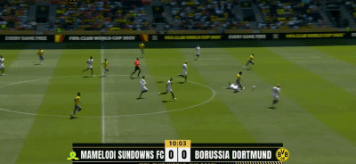 半場(chǎng)多特3-1，小貝林開(kāi)張，吉拉西、恩梅加進(jìn)球。