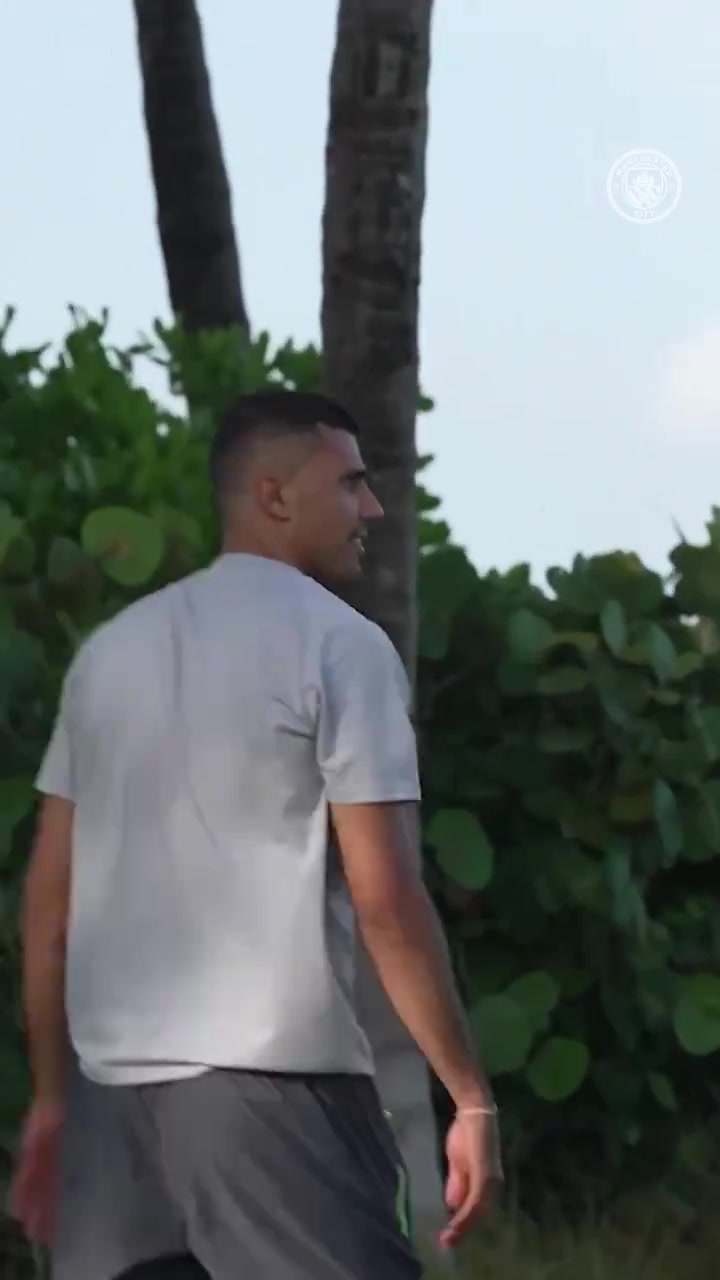 你給幾分金球先生羅德里扣籃得分