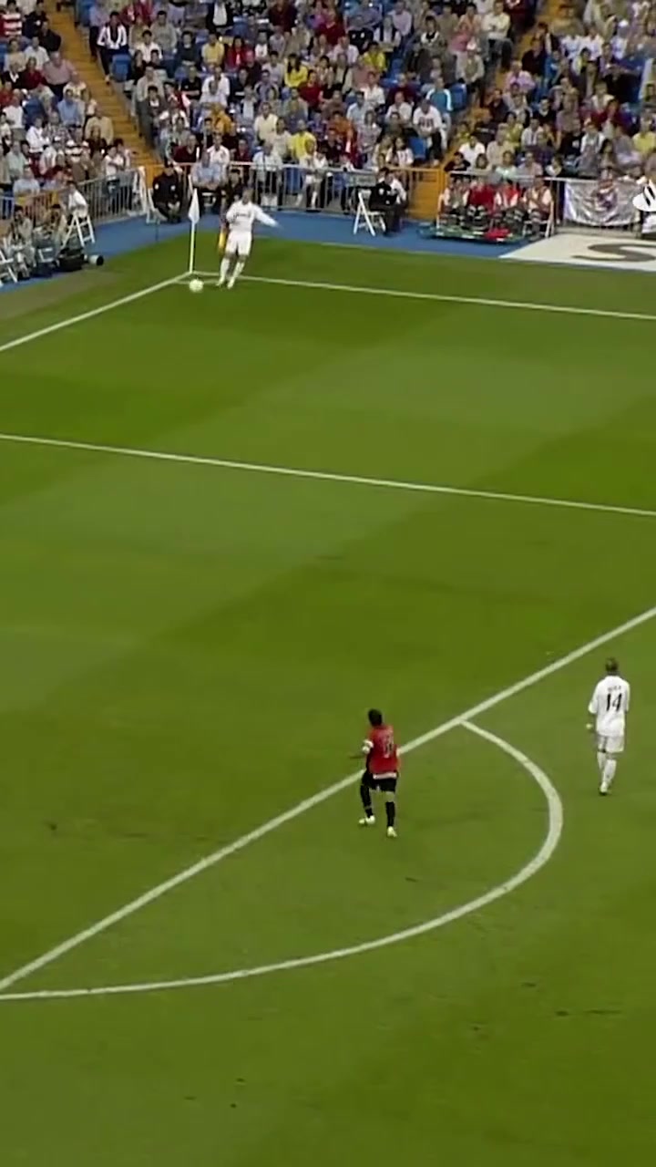 卡洛斯有沒有開掛這個(gè)角球戰(zhàn)術(shù)一般人真來不了