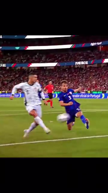 頂級(jí)的門前嗅覺C羅總會(huì)出現(xiàn)在該出現(xiàn)的位置