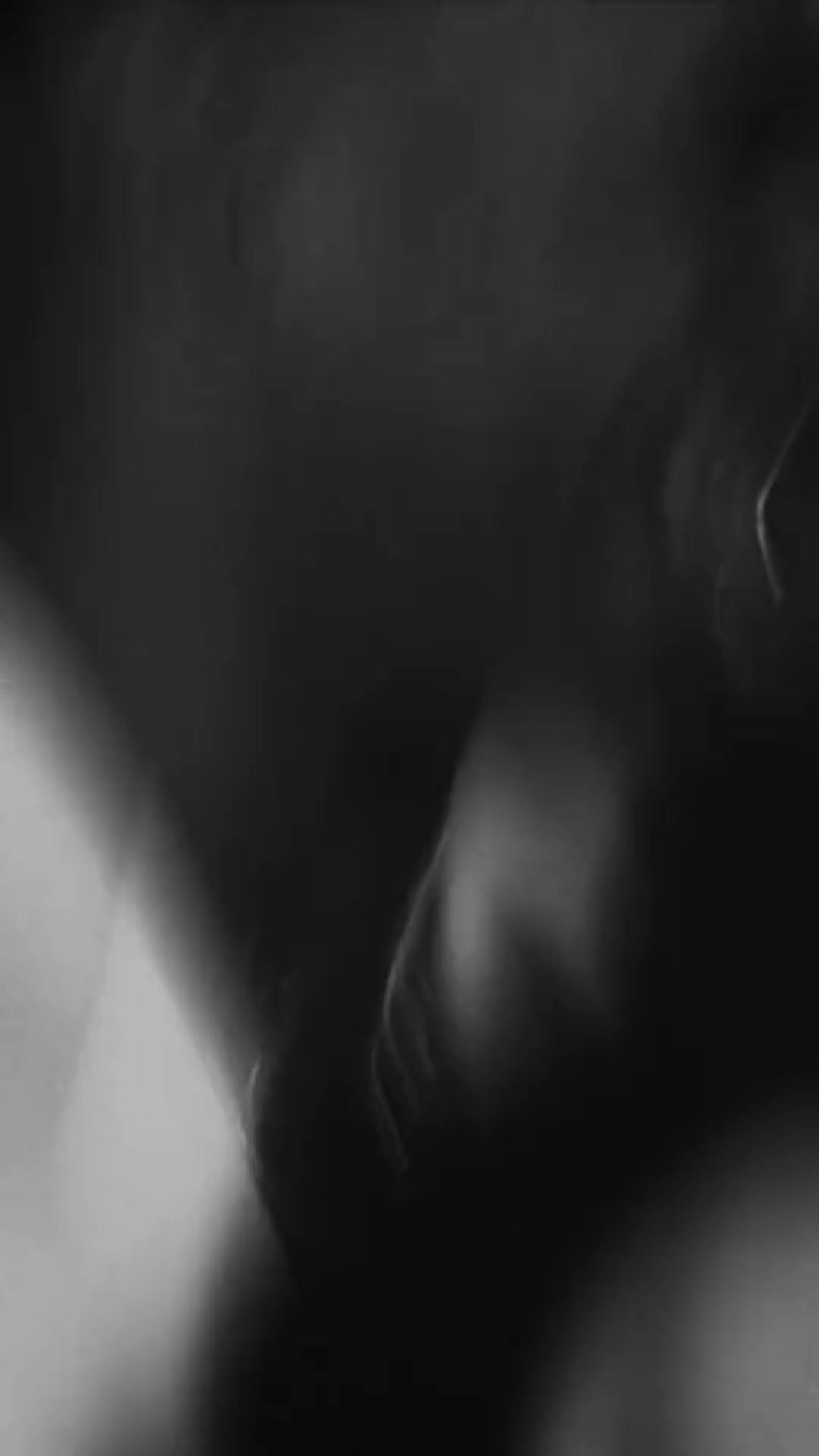 紙醉金迷亞馬爾18歲生日派對(duì)視頻流出金發(fā)美女熱舞