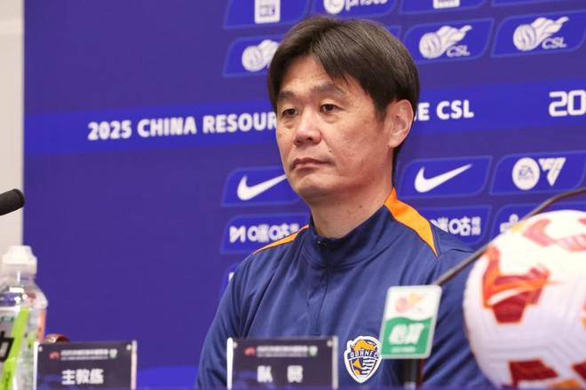 記者：青島海?；蜃饨鑳蓢阈滦?，參與亞洲杯4戰(zhàn)。