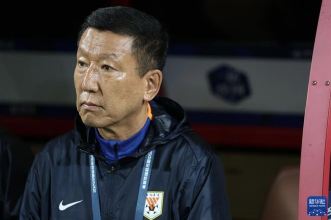 崔康熙傷勢未愈，回韓治療歸期待定，兩年帶隊成績下滑至最差。