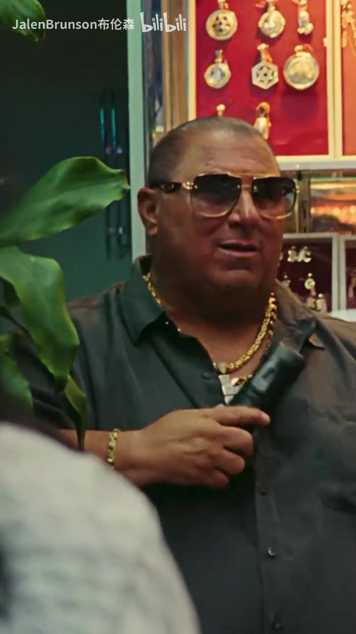 科比大女兒出鏡布倫森與科比新球鞋的宣傳片