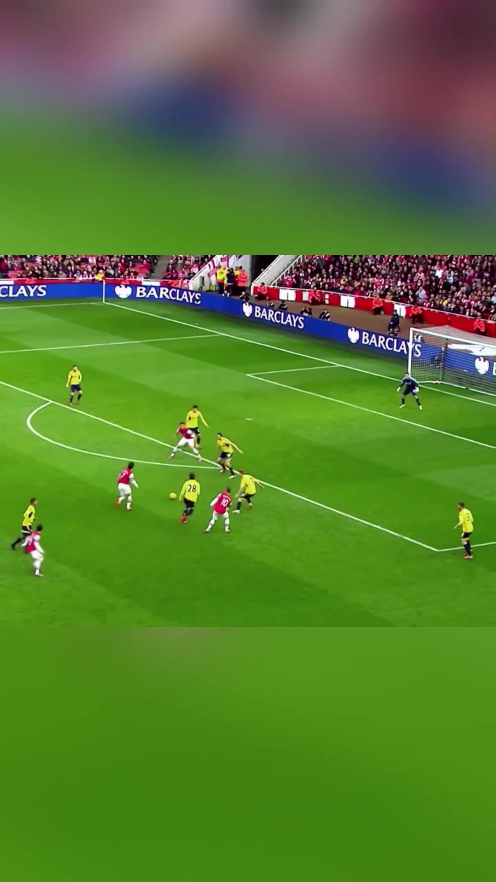 美麗足球槍手造無與倫比的進(jìn)球只有阿森納能打出來