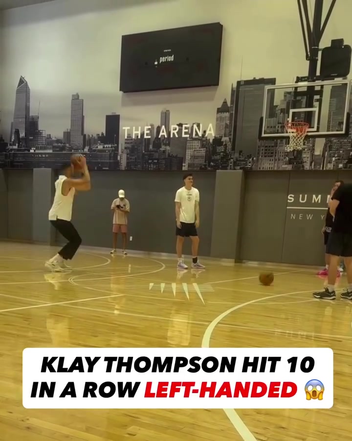 頂級(jí)3D的手感還在克萊-湯普森嘗試左手投籃連進(jìn)10個(gè)球
