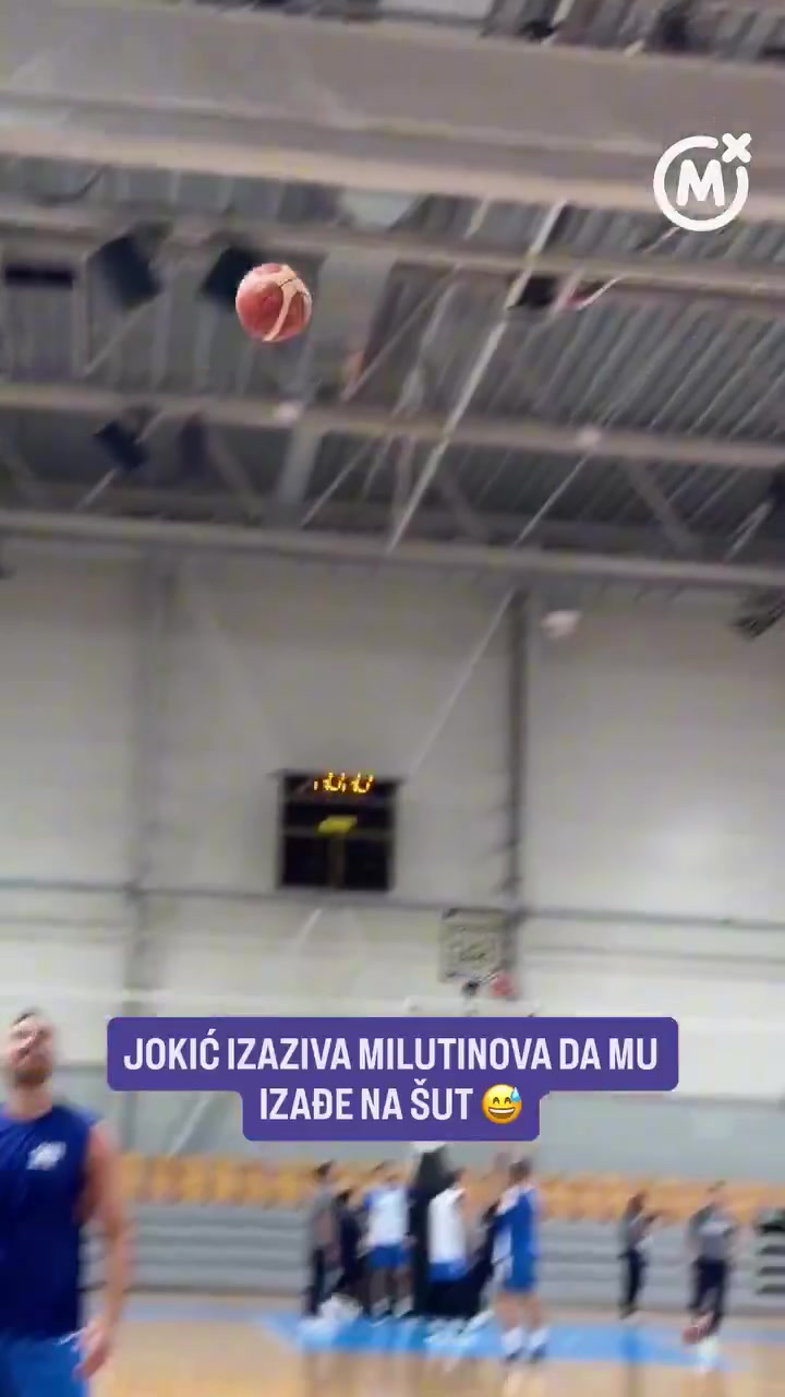 輕松備戰(zhàn)看看約基奇的三分訓(xùn)練這手感真柔和啊