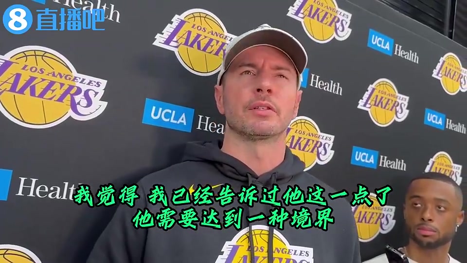 雷迪克曾談從小活在鏡頭下讓布朗尼害怕失敗若能克服他能起飛