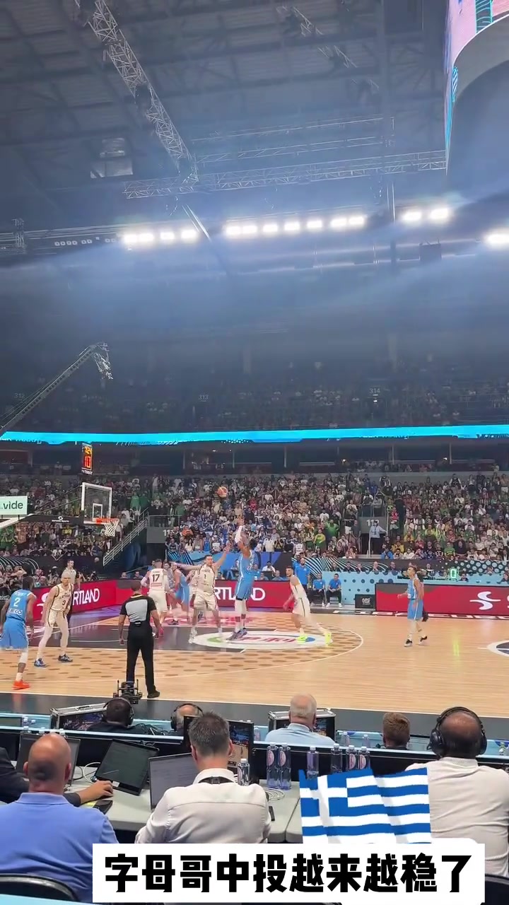 中投命中率高達(dá)61.1開發(fā)出中投的字母哥簡(jiǎn)直無(wú)敵