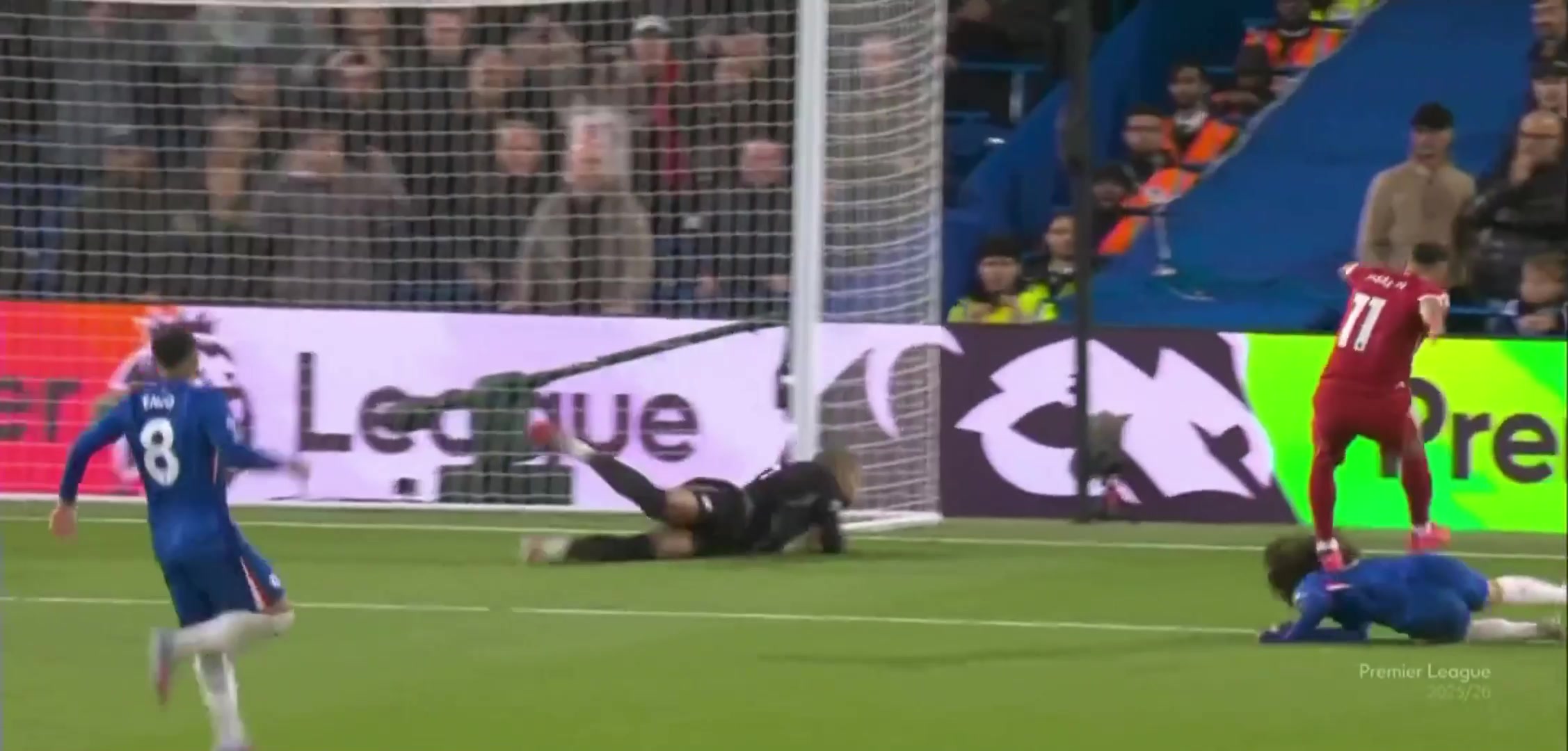 國外球迷這球薩拉赫都不進維爾茨受到了不公平的批評