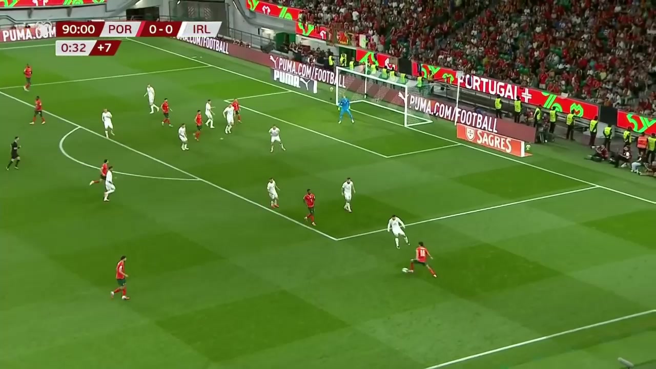 葡萄牙上演絕殺特林康精準(zhǔn)傳中魯本-內(nèi)維斯頭球破門(mén)