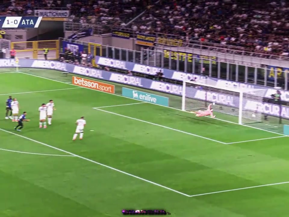 大力出奇跡巴雷拉不管了直接來一腳