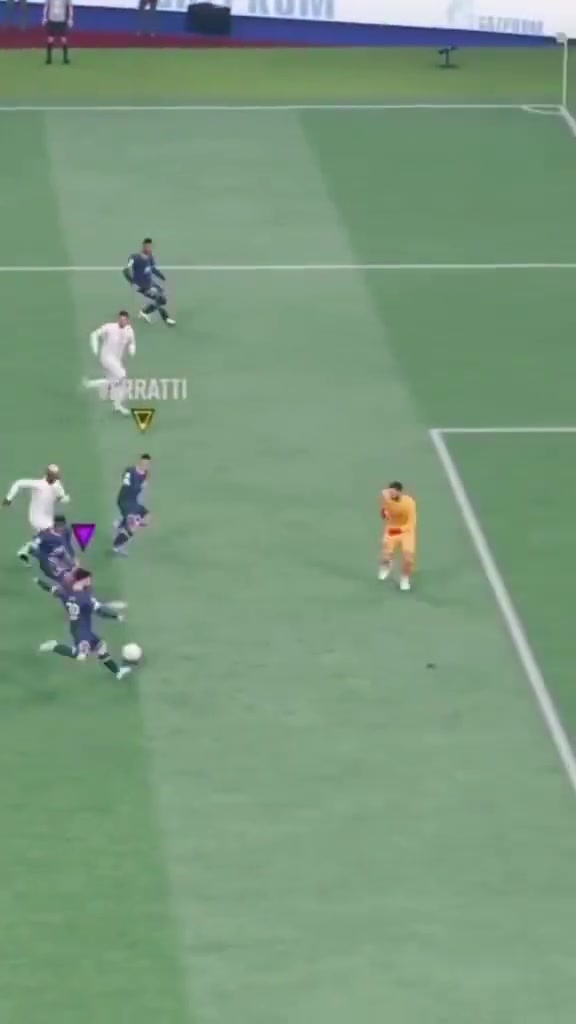 這倆關(guān)系是真好啊名場(chǎng)面姆巴佩游戲中用梅西打進(jìn)一球