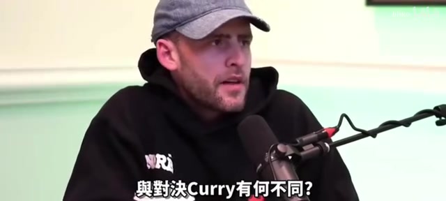 懷特歐文和東契奇我們應(yīng)對(duì)得當(dāng)?shù)珟?kù)里打的我們毫無(wú)招架之力