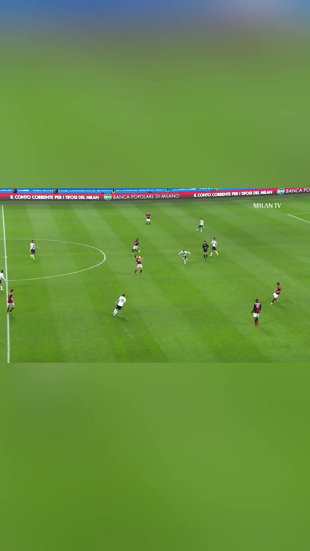 脖子以下世界級巴洛特利米蘭時期轟進的超級無解世界波