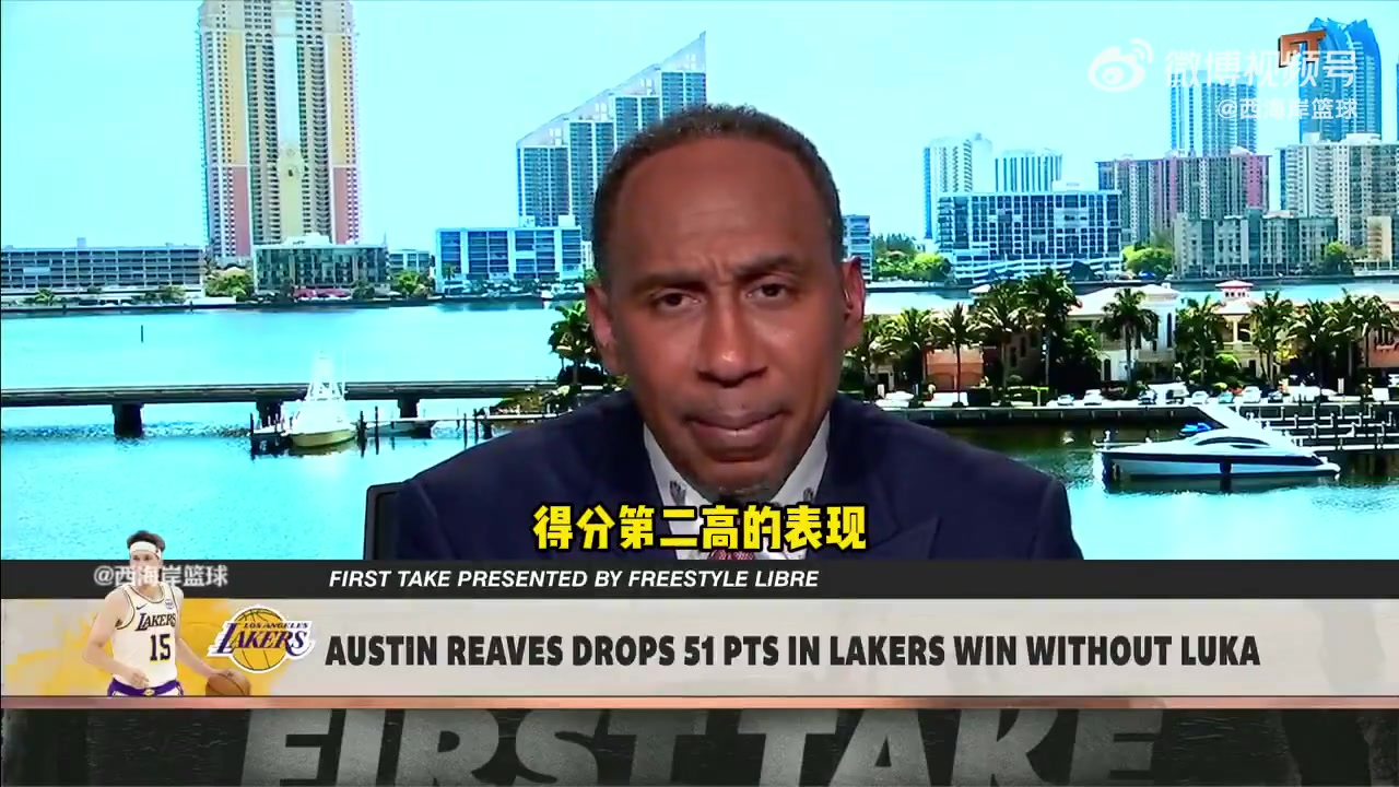 A-史密斯夸里夫斯他聰明有天賦有技術而且在持續(xù)進步