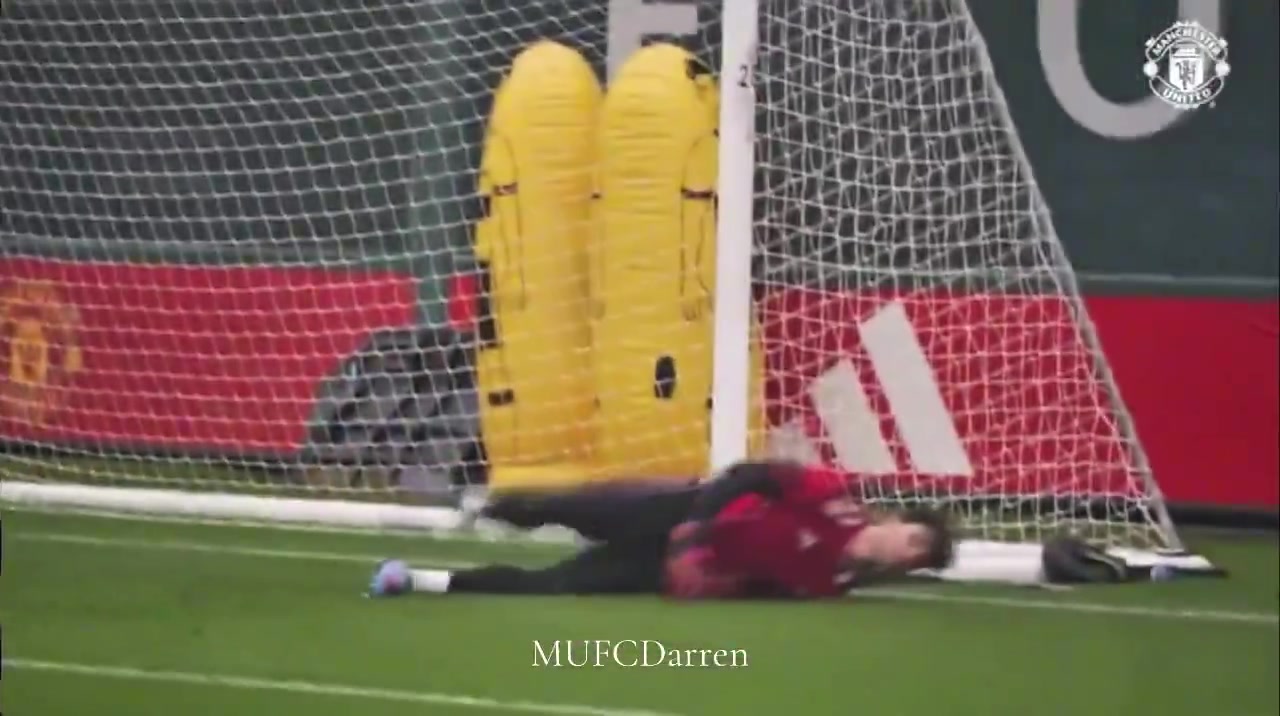 國外曼聯(lián)球迷看著就讓人放心拉門斯在今天在訓(xùn)練中