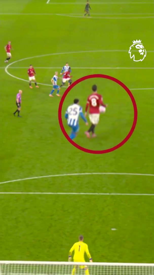 足球IQ有多高英超官方回顧B費風(fēng)騷一漏