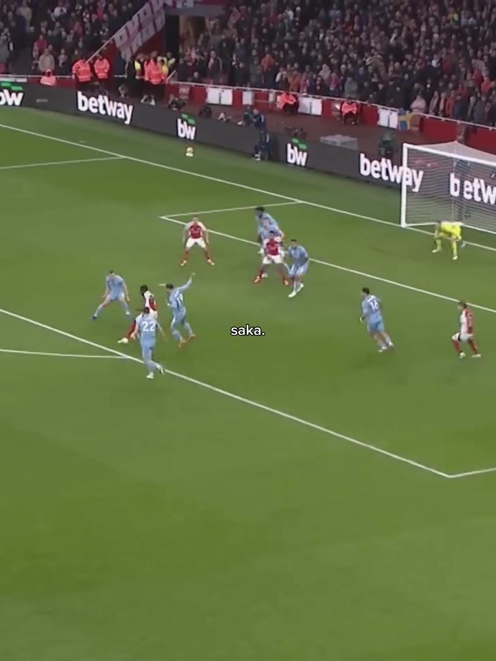 歡迎來(lái)到薩卡走廊薩卡在右路那些精彩的單兵操作