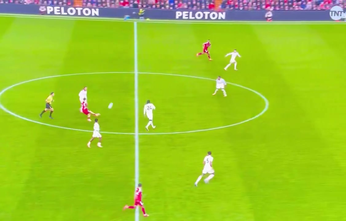 國外球迷維爾茨這腳傳球有失水準(zhǔn)